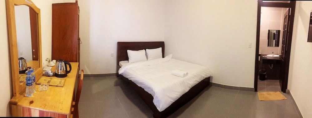 undefined Tata 2 Hotel 7