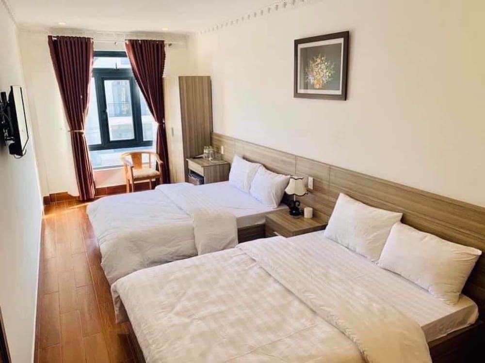 undefined Lina Hotel 3