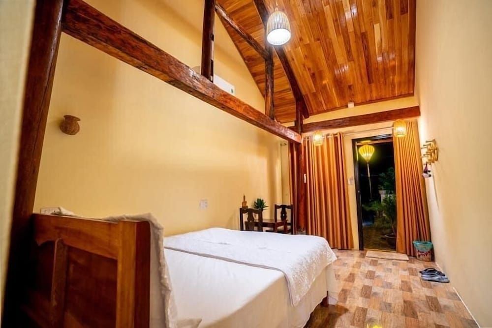 Phong Nha Ecolodge Standard Double Room 2