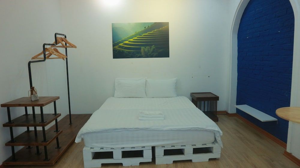 Em Am Homestay - West Lake Standard Room