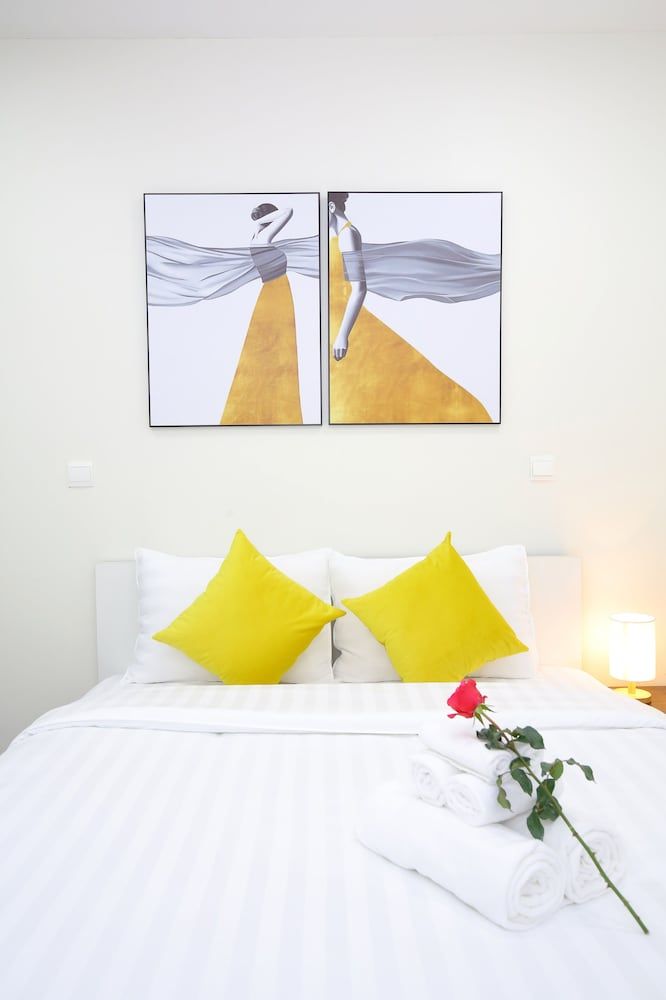 undefined Sophie Lancaster Hanoi Apartment 9