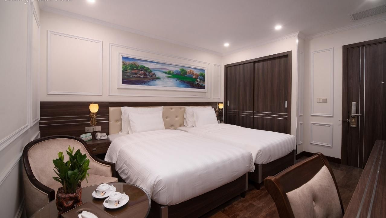 undefined Hillary Hanoi Hotel With Outdoor Swimming Pool 10