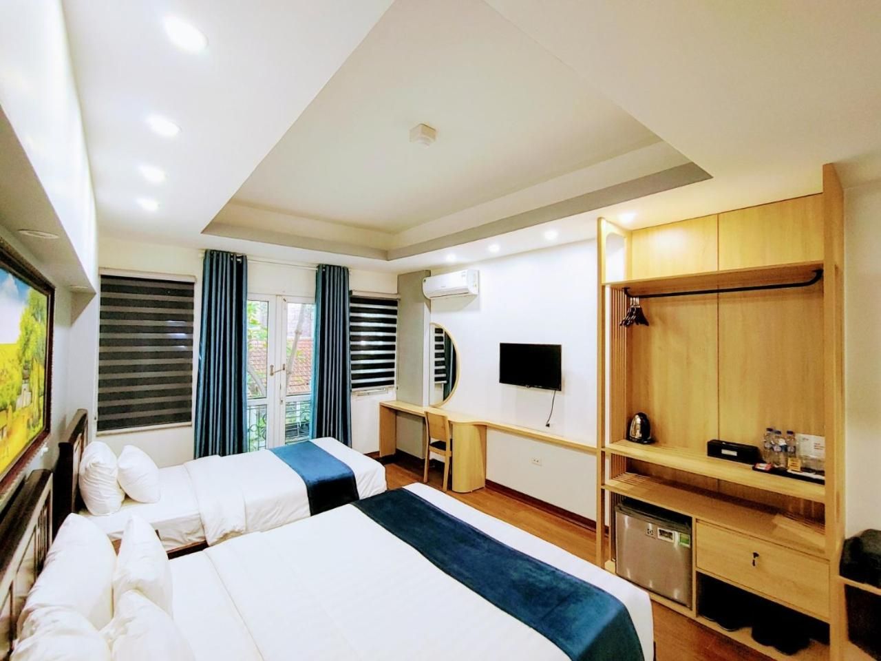 undefined Hanoi Capital Premium Hotel 4