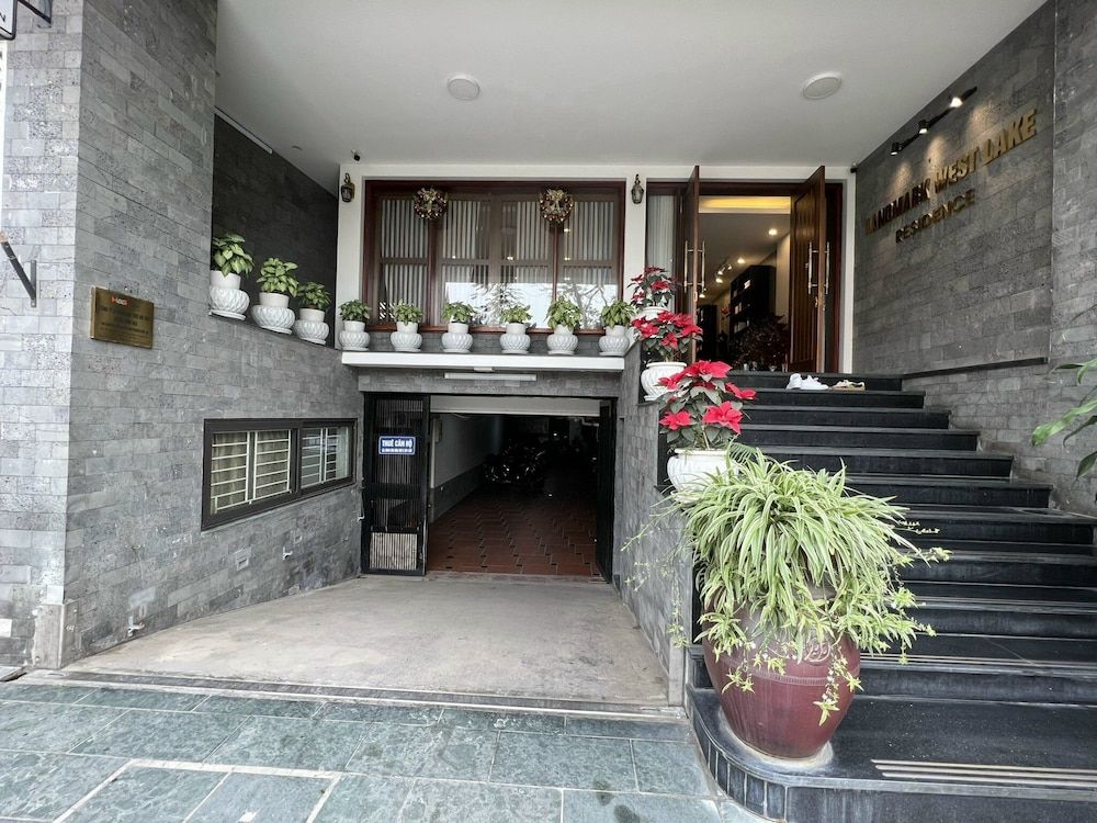 undefined Paradise Home Trinh Cong Son 2