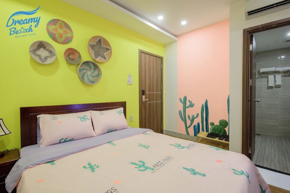 undefined Azure Hotel Danang 9