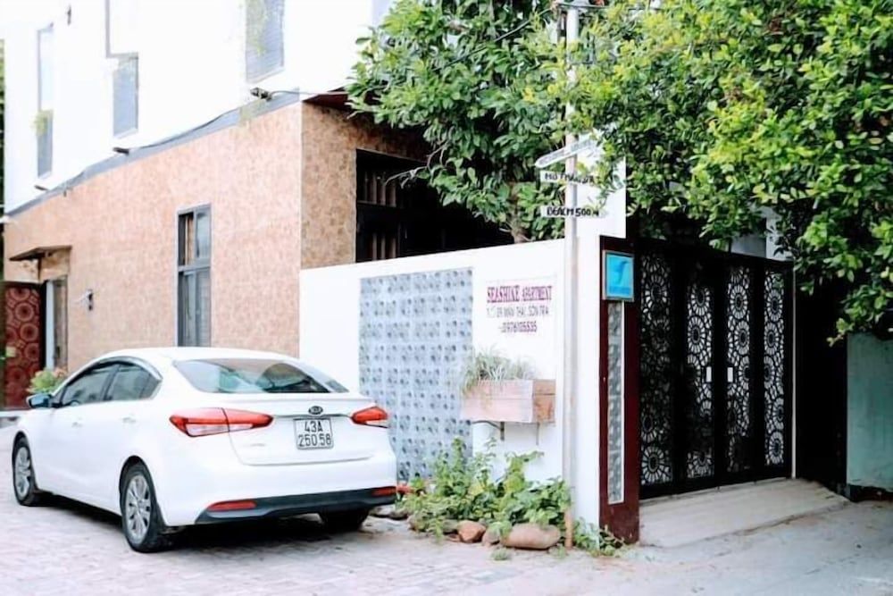 undefined Seashine Apartment 5