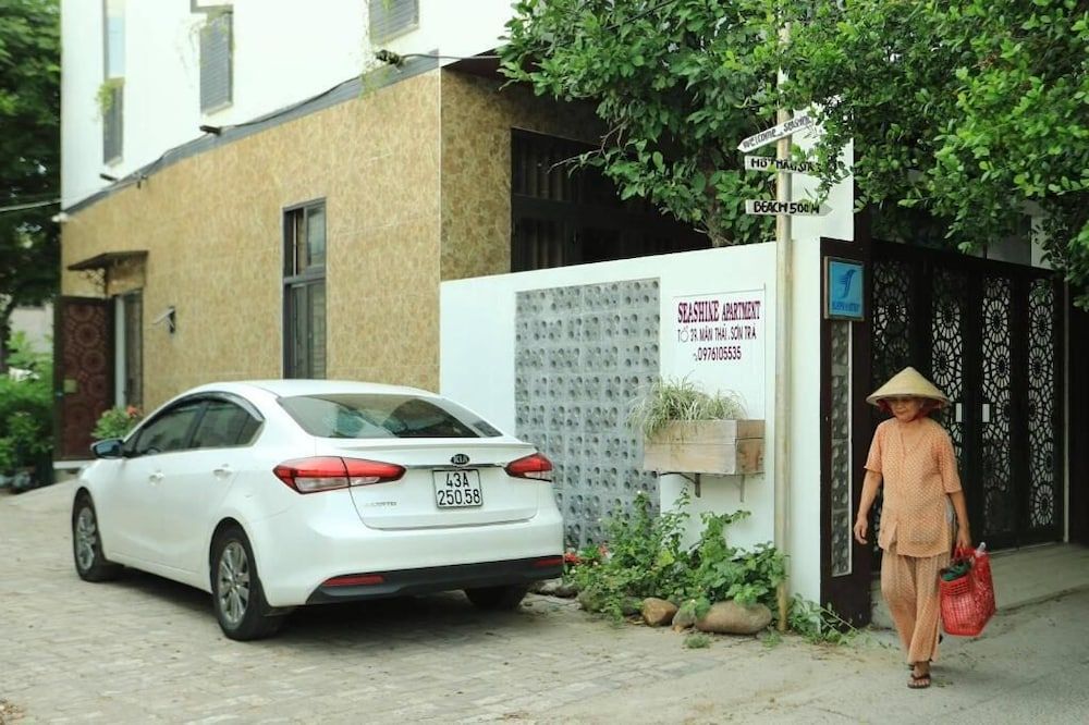 undefined Seashine Apartment 8