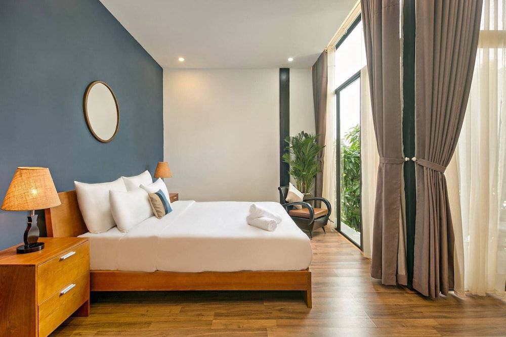 undefined Modern 4-bdr Villa Foosball Dart Cafe Walk to My Khe Beach 6