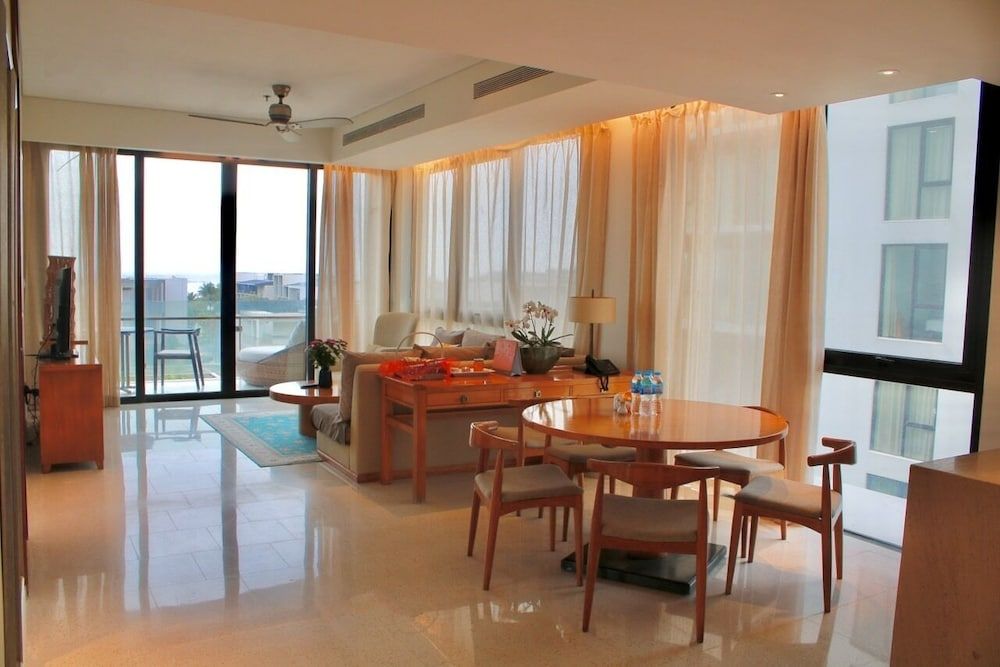 undefined Luxury Beach Resort Apartments & Villas 3