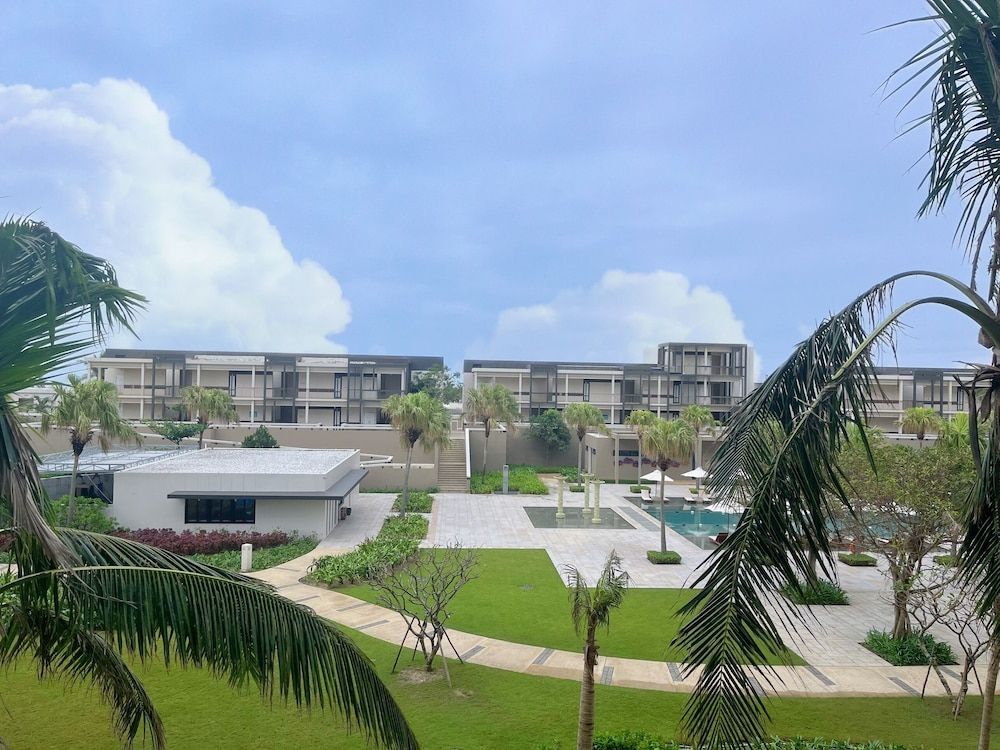 Luxury Beach Resort Apartments & Villas Deluxe Apartment, 2 Bedrooms, Partial Ocean View 17