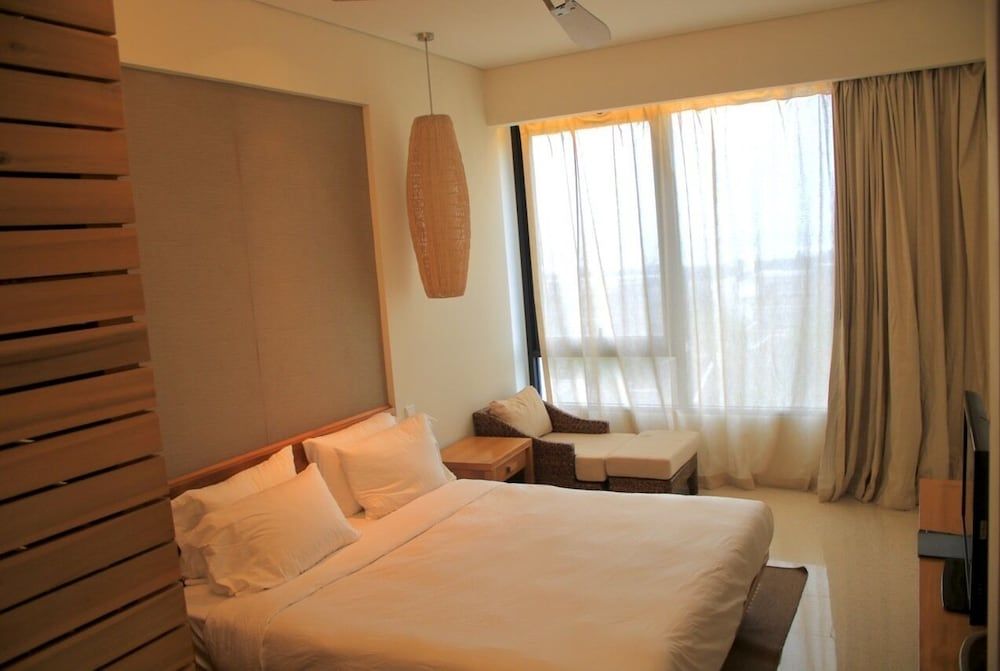 Luxury Beach Resort Apartments & Villas Deluxe Apartment, 2 Bedrooms, Partial Ocean View 4