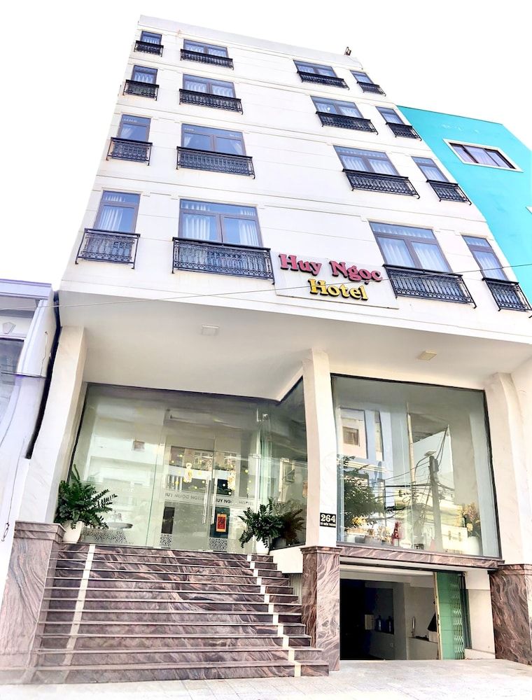 undefined OYO 1180 Huy Ngoc Hotel 3