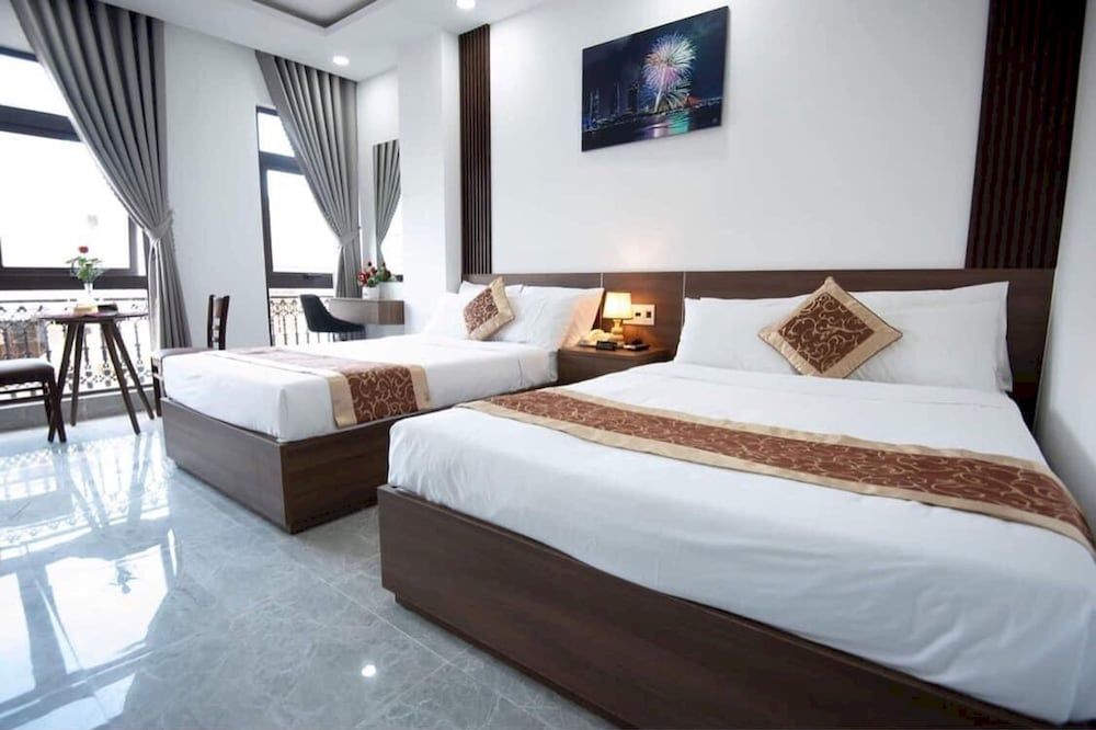 OYO 1180 Huy Ngoc Hotel Deluxe Twin Room 4