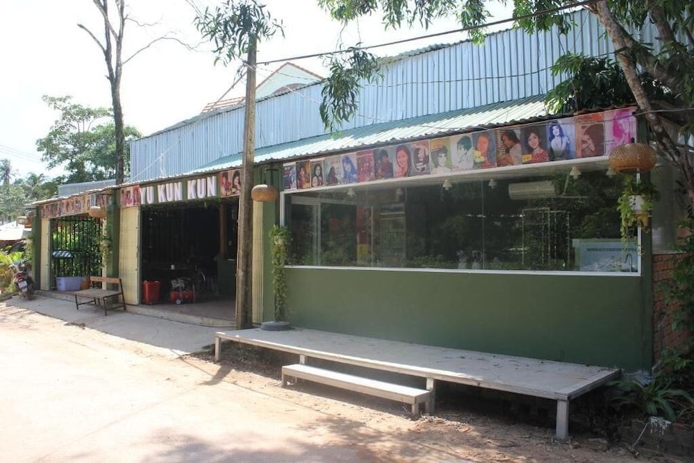 undefined Yu Kun Kun 7