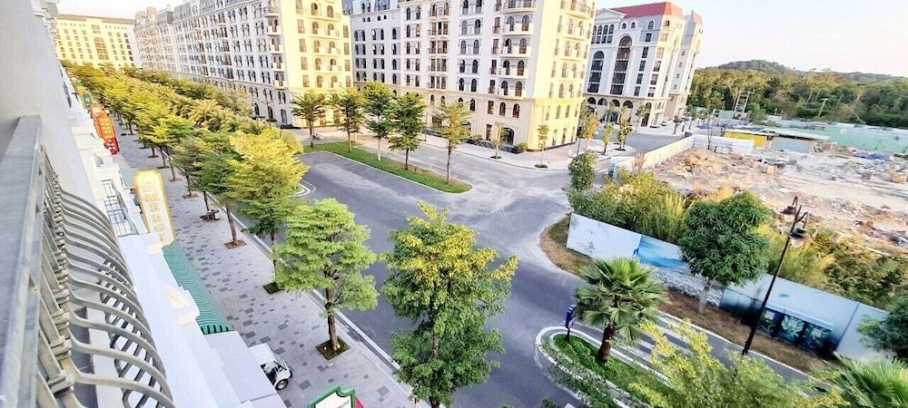 undefined The Bok Hotel Grand World 6