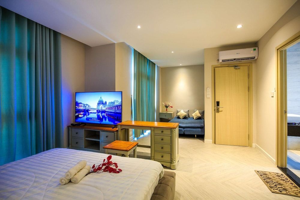 undefined The Bok Hotel Grand World 2