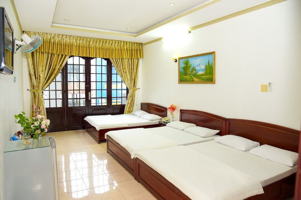 undefined Thanh Tung Hotel