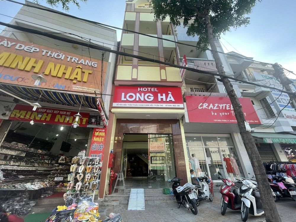 undefined Long Hà Hotel 2