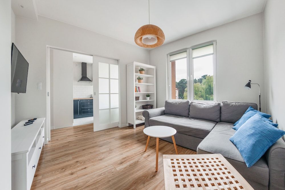 Apartment (6)