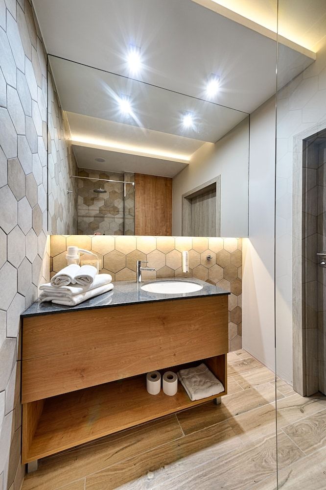 Citi Hotel's Łódź Superior Double or Twin Room 6