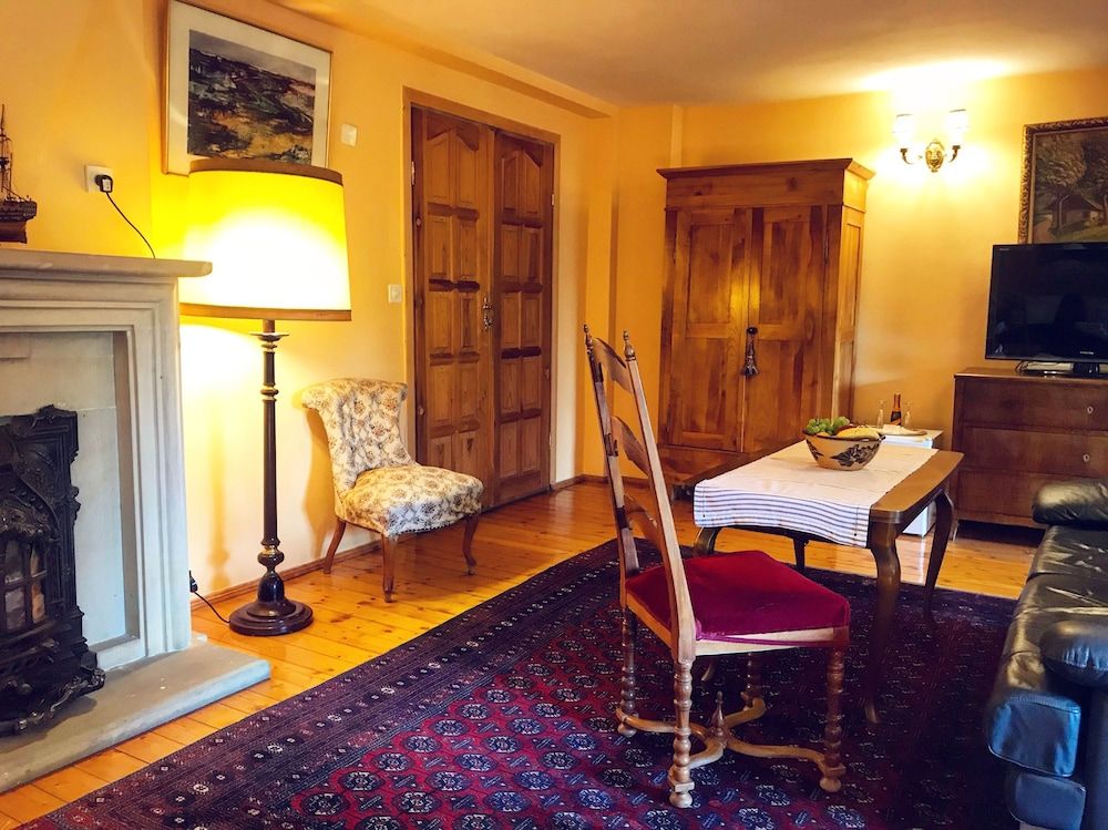 Dworek Adamski Junior Studio Suite, 1 Queen Bed, Non Smoking 7