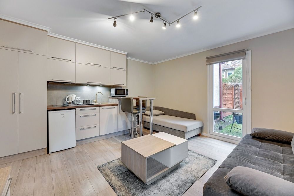 Studio Suite (3 people)