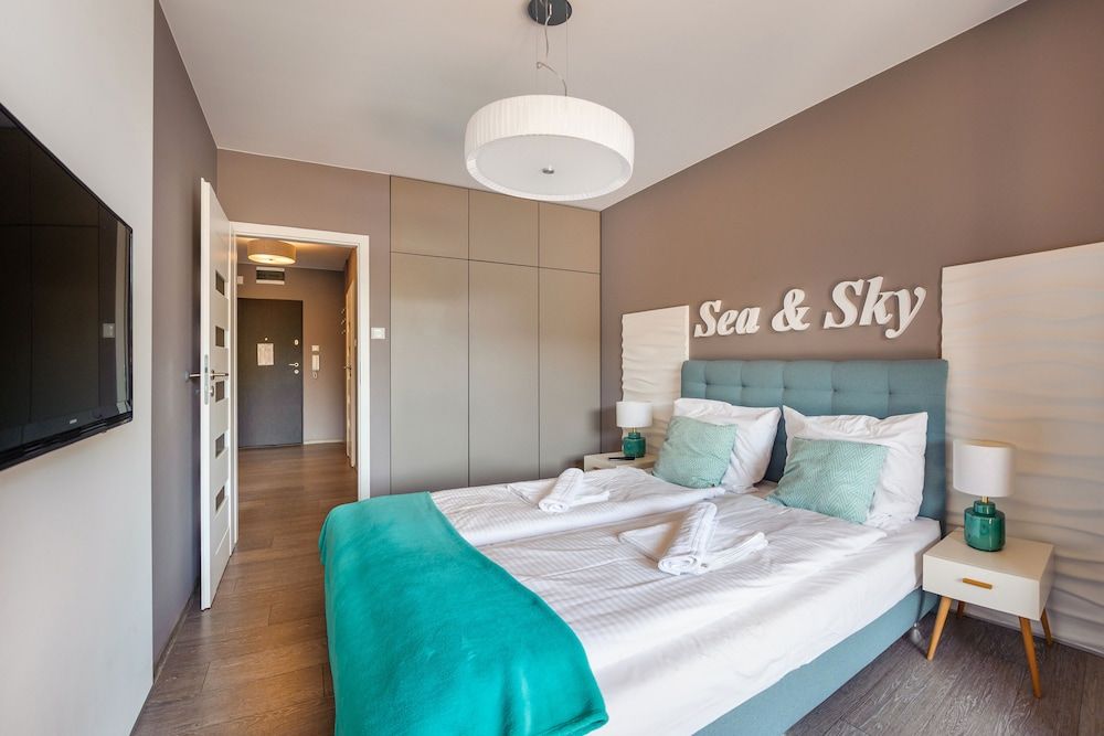 Apartment (005 B)