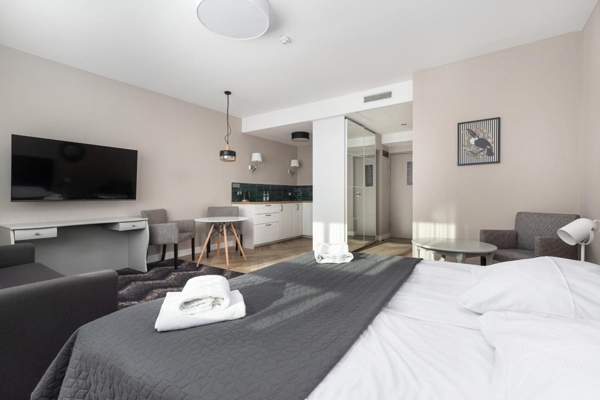 Aparthotel Etna Superior Apartment with River view