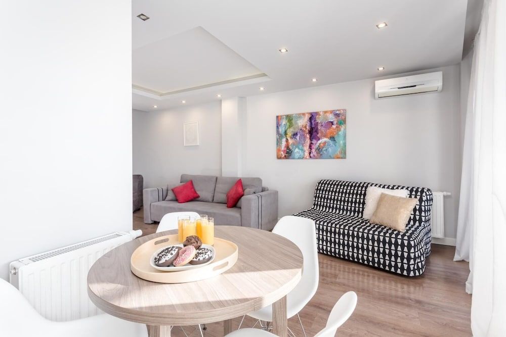 undefined Chill Apartments Oxygen 5