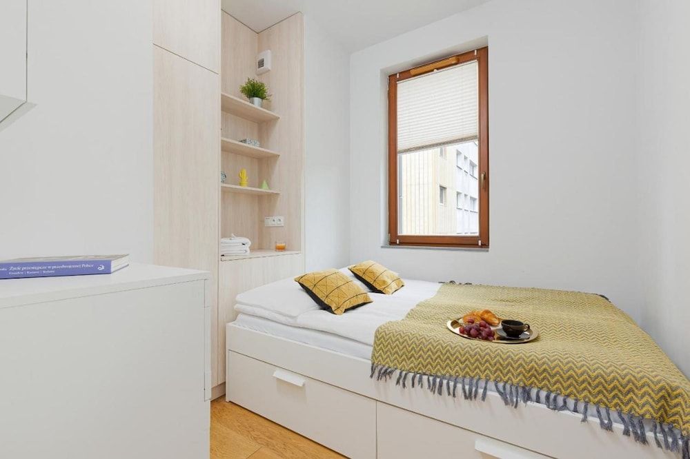 undefined Modern apartment with pool 2