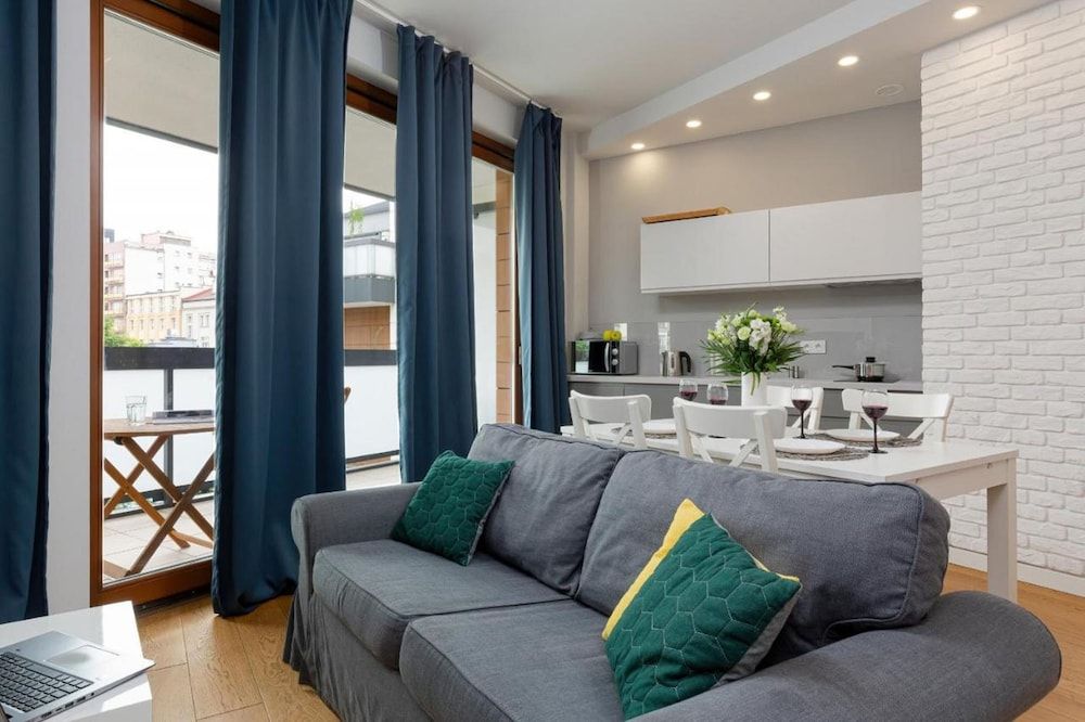 undefined Modern apartment with pool 4