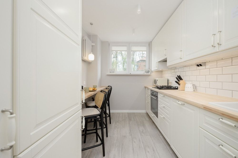 undefined Schillera Apartment by Renters 7