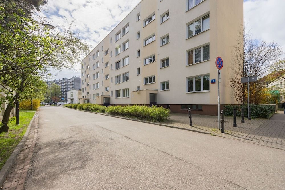 undefined Schillera Apartment by Renters 4