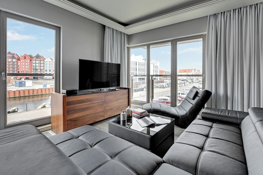 Waterlane Riverside SPA, Pool & Gym by Downtown Apartments Exclusive Apartment 12