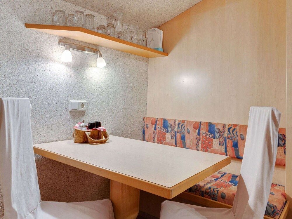 undefined Stylish Apartment in Zell am See near Ski Area 3