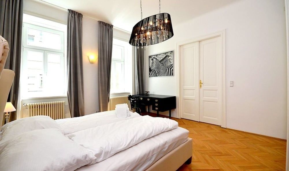 undefined Vienna Residence Great Home for 4 People Near the Famous Schloss Schoenbrunn 4