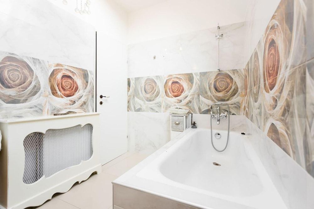 Vienna Christmas Market Rooftop Dollhouse 4 Couple Apartment 10