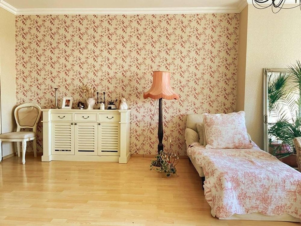 Vienna Christmas Market Rooftop Dollhouse 4 Couple Apartment 23