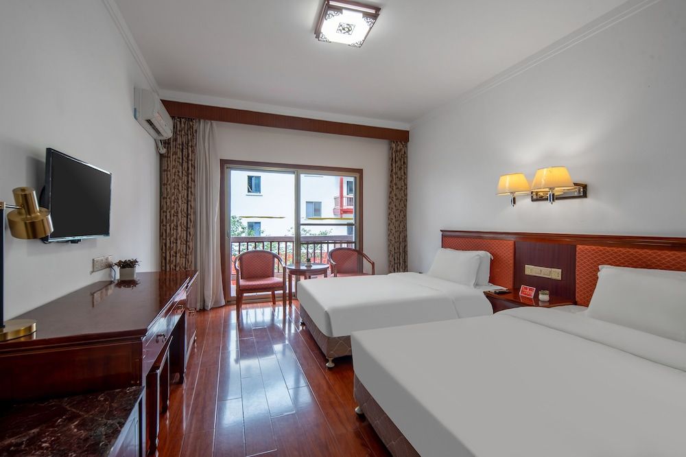 Superior Single or Twin Room