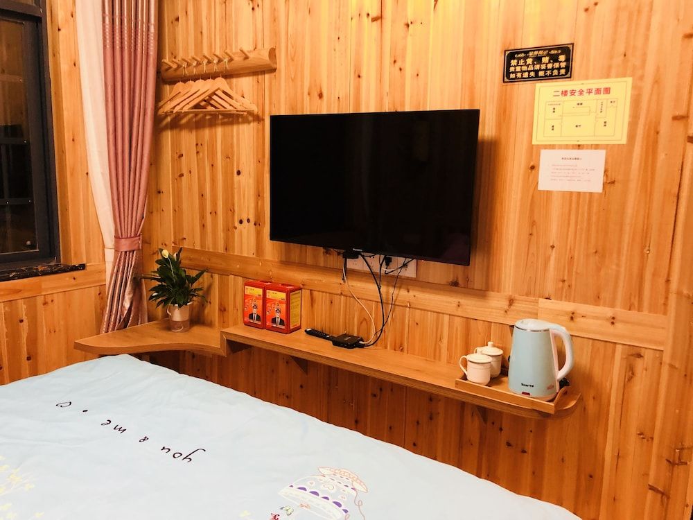 Zhangjiajie Yunqi Inn Standard Double Room 2