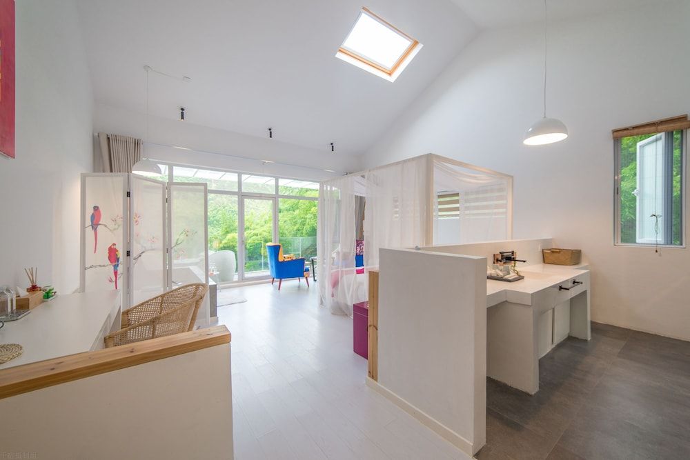 Hang Zhou Le Pu Shan Jing Standard Double Room(1)