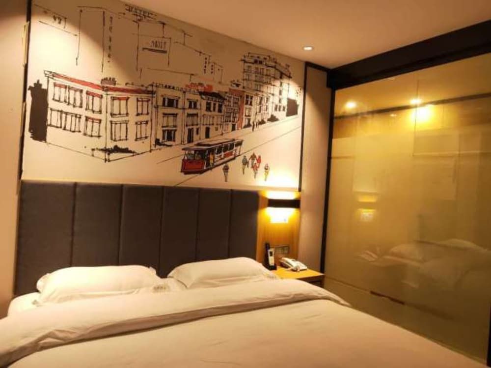 undefined Yimi Hotel Sport Academy Branch 6