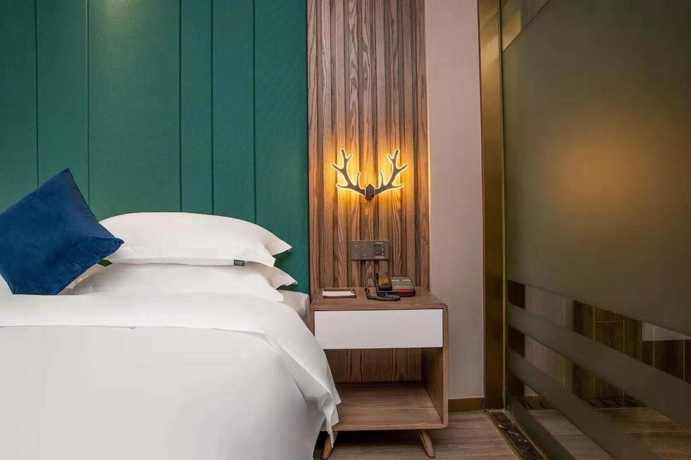 undefined Guangzhou Huiyue Hotel 6