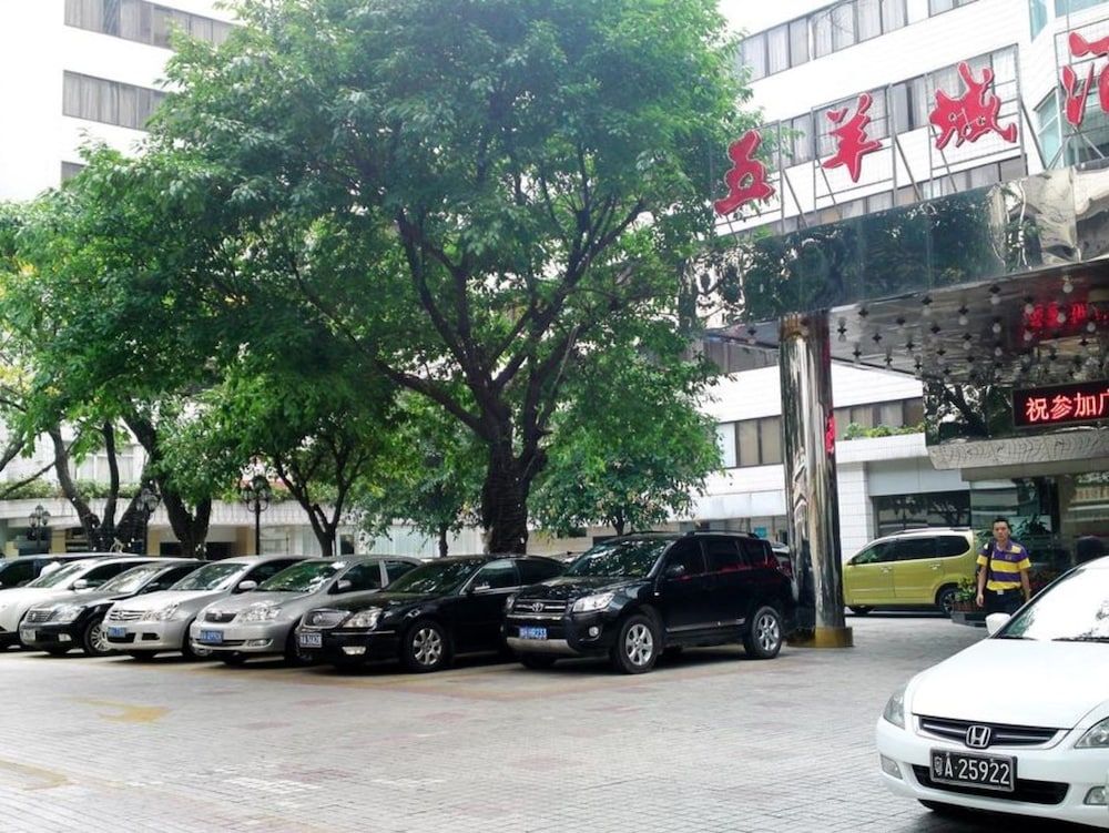 undefined Five Rams City Hotel 2
