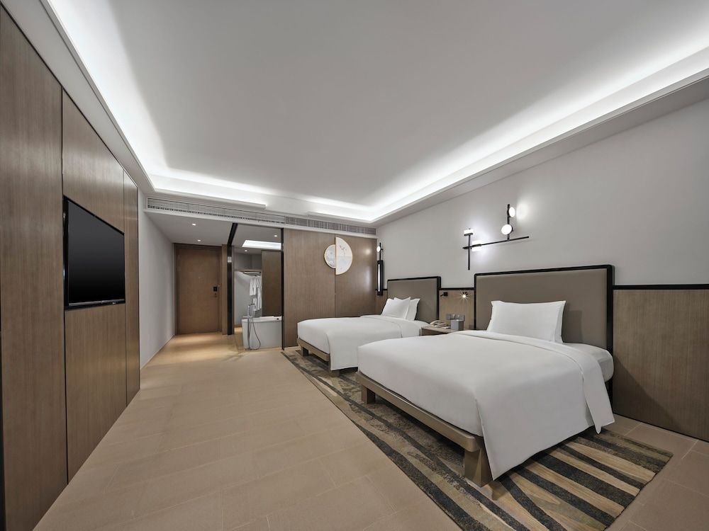 Premier Ocean View Room with Twin Bed