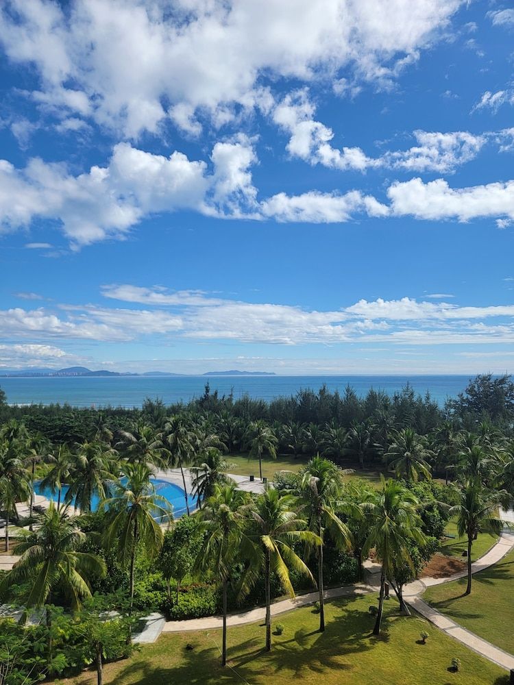 Premier Ocean View Suite