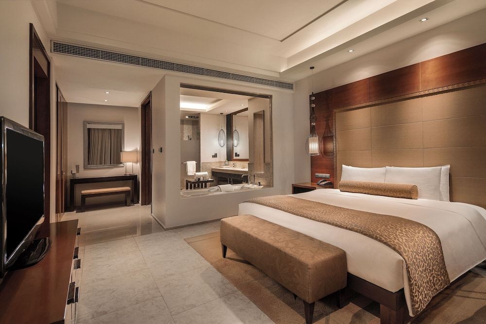 Ocean View Suite with King Bed