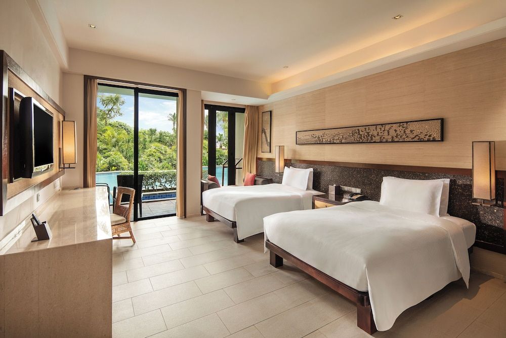 Lagoon Access Room with Twin Bed