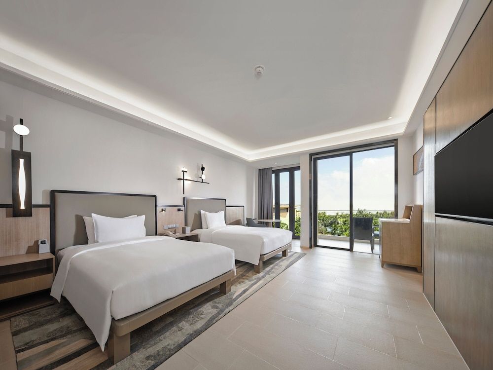 Premier Ocean View Room with Twin Bed