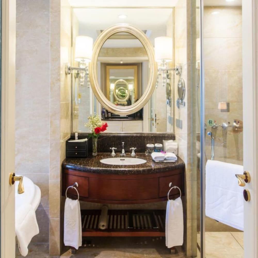 Superior Double Room, Lake View
